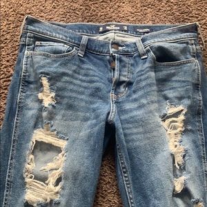 hollister low rise boyfriend jeans